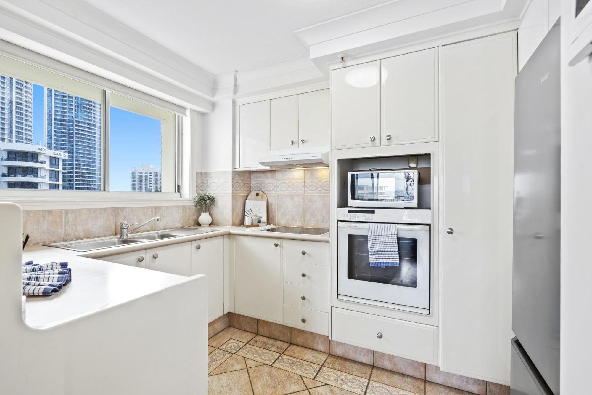The Moroccan - Qstay Gold Coast Exterior photo